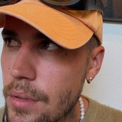 ssunsetterhood's profile picture. the darkest night never felt so bright with you by my side.