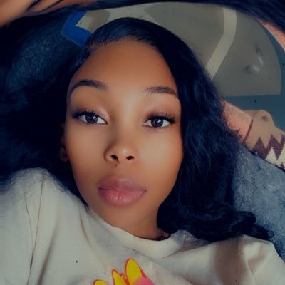 SexcCia__'s profile picture. Just a masterpiece trying to master peace. 🕉 JK 💝