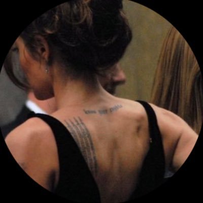 1vtll_'s profile picture. 