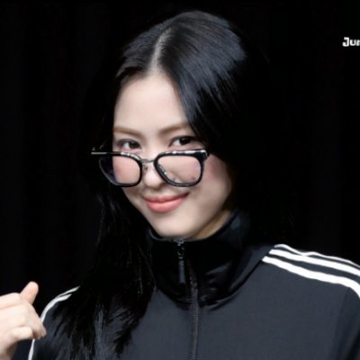 ryujisuengmin's profile picture. ᴀ ᴛᴀɴɢᴇʀɪɴᴇ ᴅᴇᴠᴏᴛᴇᴅ ᴛᴏ ꜱᴏᴏʙɪɴ ᴀɴᴅ ʀʏᴜᴊɪɴ+ᴋsᴍ
ɪᴛᴢʏ ᴍɪᴅᴢʏ ɴᴀʟᴊᴀ ꜰᴏʀᴇᴠᴇʀ ✧*｡✧
no shade no tea
ᴛʜᴇ ʜᴇʀᴏ ᴡʜᴏ ᴘᴜᴛꜱ ᴏɴ ᴀ ᴘʀᴇᴛᴛʏ ꜰᴀᴄᴇ
🇵🇸