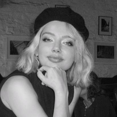 zambakinsani_'s profile picture. 