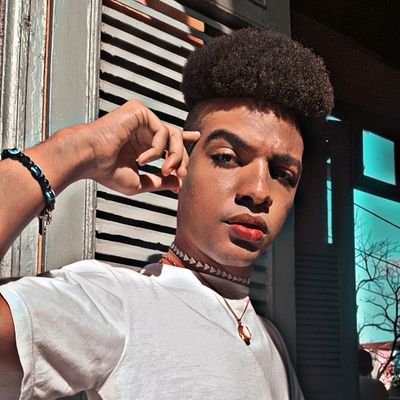 caios2caos's profile picture. 