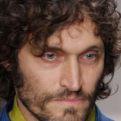 user105163's profile picture. Cada pessoa tem uma verdade sobre mim