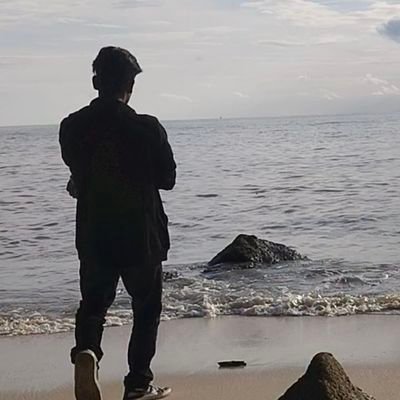 nasimm88565's profile picture. 