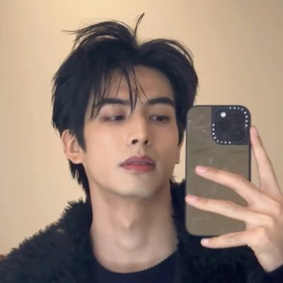 glibyweilongx's profile picture. You don’t have to be perfect to make me smile. Just being you is more than enough to make my heart feel full and my soul feel calm. @lostingeorgiax ♥︎