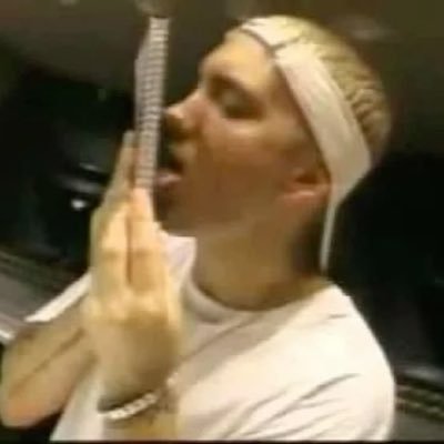 asherthegadget's profile picture. heavy stan. eminem glazer till i die