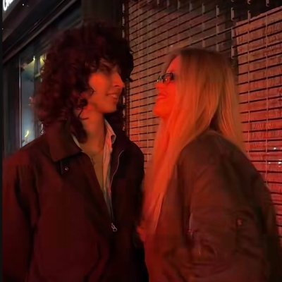 shadowblossoms_'s profile picture. might share a face and share a last name but we are not the same ✨:@kayspalmtrees and one of @ASillyLivie 's clarbians