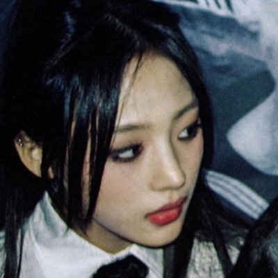 dykeloustat's profile picture. Posting my thoughts. Sharing my research. Expressing my feelings.