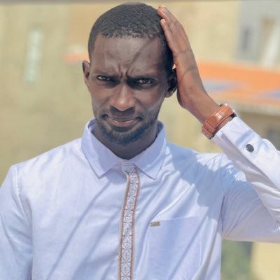 MeunSoue10's profile picture. À 𝙥𝙖𝙧𝙩 𝙏𝙚𝙠𝙠𝙞 𝙁𝙖𝙮𝙚 mere bi Awma Soucis Dunya ✍🏽 Mouride📌HALA MADRID🤍 💟 18/06💔 Snap👻:meun_soue #justiceForBuur