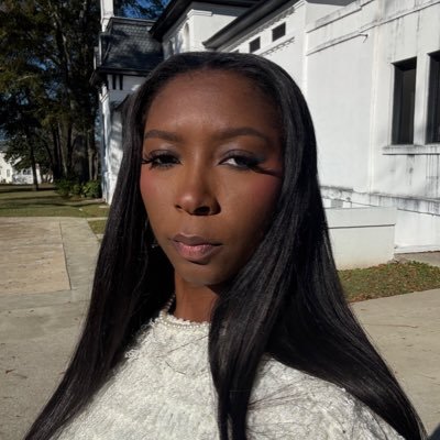 LoJo__'s profile picture. skegee alum x2 | part time comedian | nineteen thirteen