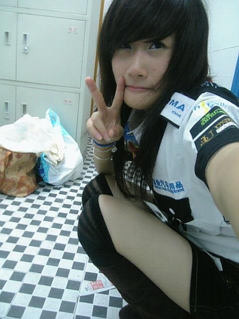 CampbellLu62939's profile picture. Here 🍂for memes.