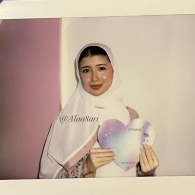 Alaa8ari's profile picture. @AOU_KSAB | CS undergrad | Passionate about AI, Cybersecurity & Networking👩🏻‍💻🌊🌴🌷