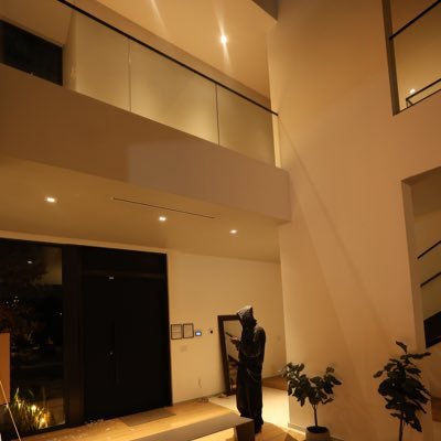 Connectionaire_'s profile picture. I am just a guy passionate about Internet Money Crypto Degen | DeFi | Digital Trapper | Social Media Specialist Founder: @Dexmemecapital