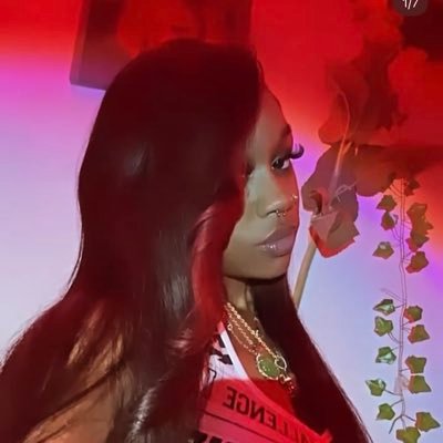 laiyahlaiyy's profile picture. 333🦋 | IG: Laiyahh 💕 | ♑️🐐 | NJ📍 | this deluxe is all cap, this shit is not real🦋