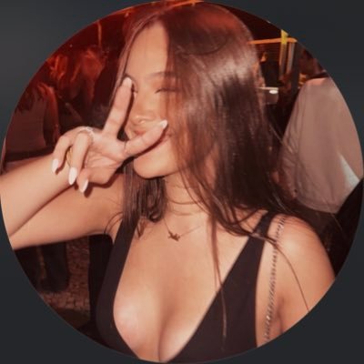 comentagael's profile picture. não prometo coerência.