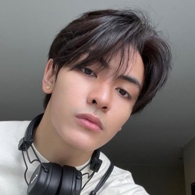 dunklvs's profile picture. 