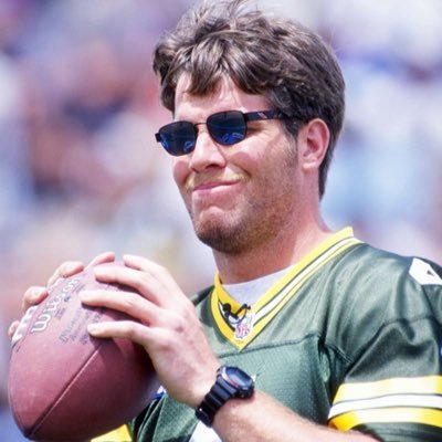 packerswinichug's profile picture. Love packers love beer