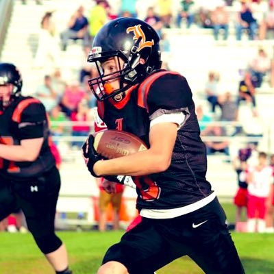 Jameson_Crowe06's profile picture. Jameson Crowe | 2031 | WR | Leslie Public Schools | MI | 5’8 | 140 lb | 7th Grade |