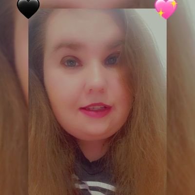 Angel26847920's profile picture. Love of all things. 💚💛 Try to stay happy. Live your best life. 😍🤟🌅