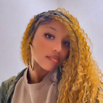 ceeekaay__'s profile picture. B.S Biology | PharmD Candidate | 1 9 0 8