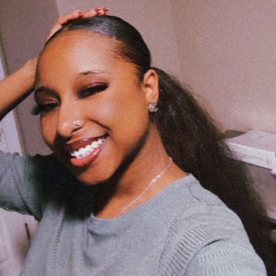 _ADOREbrii's profile picture. 