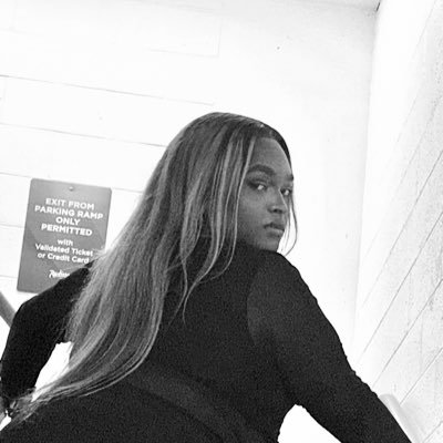 honeydeonnn's profile picture. • he/him • a bottoms bottom • ♐️ •