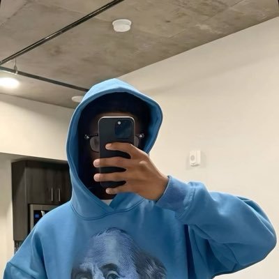 BigTee_02's profile picture. 𝐆𝐨𝐝 𝐢𝐬 𝐭𝐡𝐞 𝐠𝐫𝐞𝐚𝐭𝐞𝐬𝐭 |||||| @Manutd |||||| @Moraes_Utd