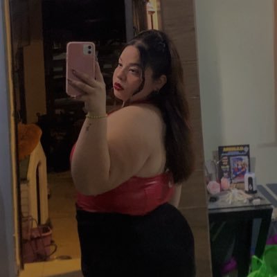 JuliaCM27's profile picture. Ex IV Jefa @bouveteyre 🍷🥚💙/ Ex Jft Spicum #44 ❤️🤍💜/ 20 años/GFK💚🔥.