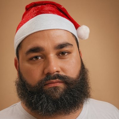 zelaodelamanca's profile picture. Um arquiteto de futuros — nos sistemas, na família e em si mesmo. Um DevOps de alma épica, com um legado que começa no lar e ecoa até o GitHub.
