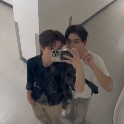 hanaamoonmeow's profile picture. #ChokunAston