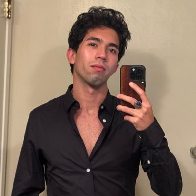 goodlookingabi's profile picture. yes im real.. yes I bite || I write all kinds of fantasies 🫰|| MDNI || 20 || DM’s open || pls don’t think i gaf i’m only here for attention ||