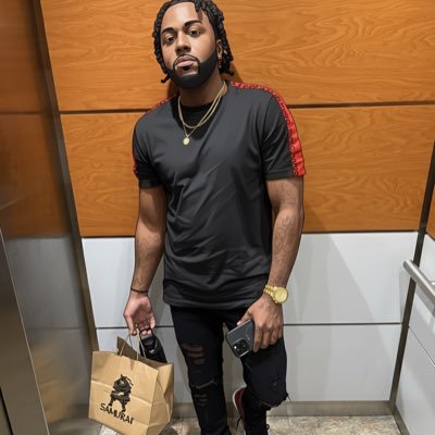 LouieVRee's profile picture. 3 Star Michelin Chef the way I be cookin🥘  | U9HBFT