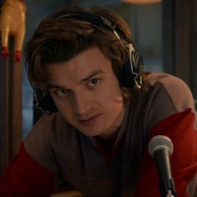 Roman_7610's profile picture. ordinary someone who loves gaming/Horror❤️‍🔥/Billie Eilish💚/FNAF🤎/KPDH 💜/15/Minor Priv-@Roman_Priv7610 He/Him/Stranger Things❤️/What it sounds like🔥🗣️