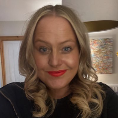 CaptainVirgilx's profile picture. Problematic and increasingly troublesome female.