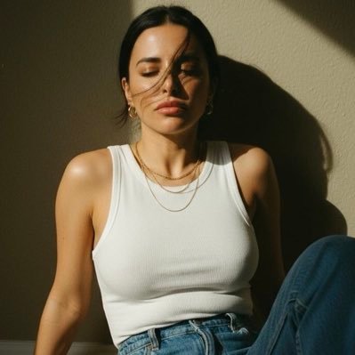 arwentheelf12's profile picture. Mama and Daughter, Turkish elf made in Bulgaria...