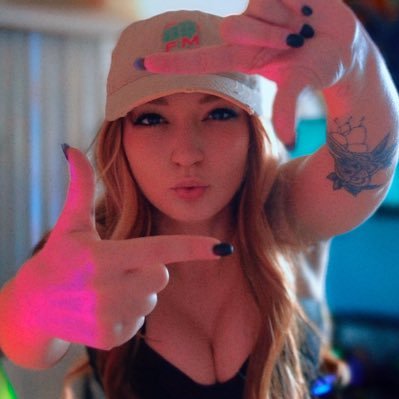 bbjesslive's profile picture. Born at a very young age. @twitch @kickstreaming #TikTokLIVE | Business inquiries: twitch.bbjess@gmail.com Follow ≠ endorsement