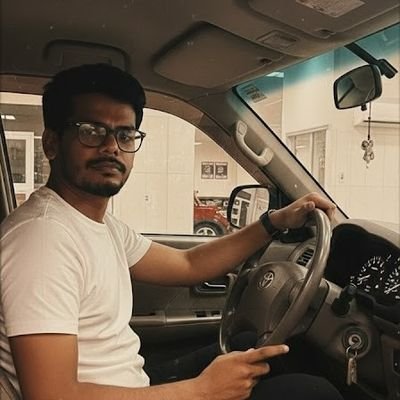 KarmaveeraS's profile picture. Socio-political-economical & cultural  enterpreneureviewer