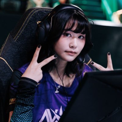 clementine0418's profile picture. 20🐶 2023 Game Changers East Asia#1 champion @NovaEsportsTeam