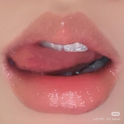 KePaob's profile picture. 你的线上女友肤白貌美👱🏻‍♀️ | 纯享版👀自媒体| 推广自辩真假 | 推荐自己用的翻墙撸点击👉🏻 https://t.co/EgTjtm8CcD | 十年资深外围导师七喜@qixiyule666