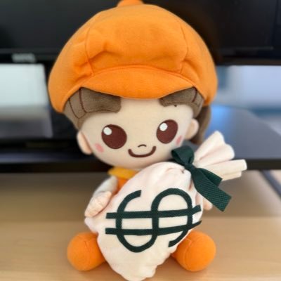 HS_zaimu's profile picture. 株式会社ハッピースマイル（@happysmile_inc）2025/09/16入社 数字が苦手なマインドオープン財務｜写真販売プラットフォームサービス｜舞台やってたりした｜女子プロレスすき STARDOMに課金したい｜自分のお金は守れない