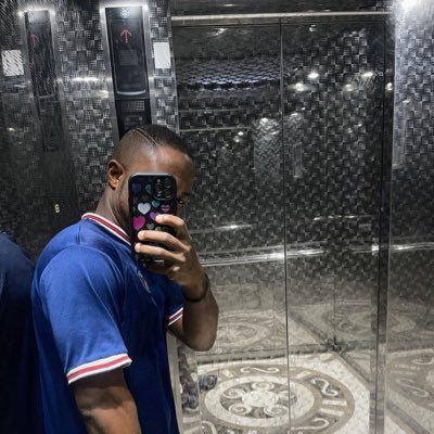 Olamother13's profile picture. just a Believer #@News//@Chelsea💙 //@wizkidayo❤️//#Nigeria