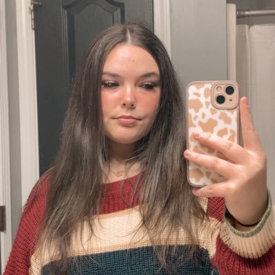 taylorxraee's profile picture. 🫶 Jeremiah 29:11 🫶 Romans 8:18 🫶 17 🫶