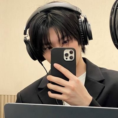 mmeowgyu's profile picture. For #HAN 🐈‍⬛  |   #AH9F ☄️  ~ .・✫・゜・。.