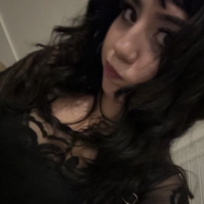 smotheredkisses's profile picture. FREE 🇨🇩 🇵🇸 🇸🇩