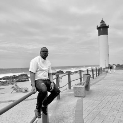 Mthoko_Maj's profile picture. God's very own | Hustler | @orlandopirates | @arsenal