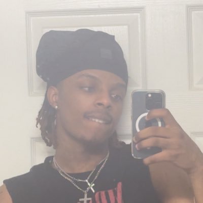 AmaniBBC's profile picture. 22 | Straight solo content creator | personal account @telegramswiper