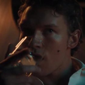 DEANCASNATURAL's profile picture. no one makes me feel like ilya rosanov does.