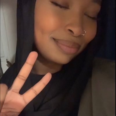 i8shaa's profile picture. حَسْبِيَ اللَّهُ وَنِعْمَ الْوَكِيل