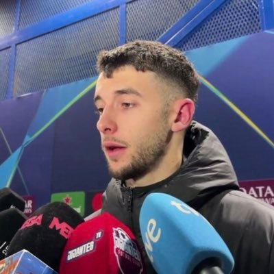 tahieeeel's profile picture. forreo como el fucking 50 cent