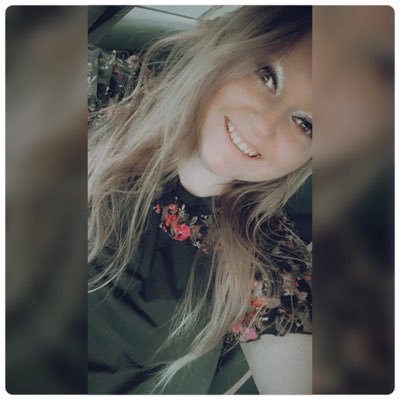 yourstrulymdl's profile picture. // stay golden. // reader. // disnerd. °o° // createdbymic. // concerts. // restless road. // pf. // TS. // jr.